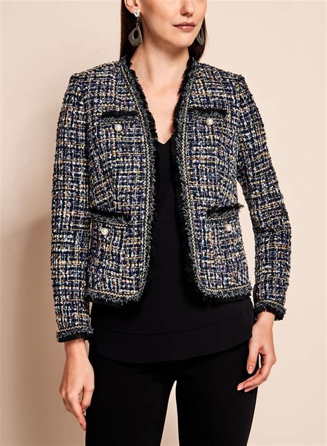 chanel veste en tweed|chanel's jacket.